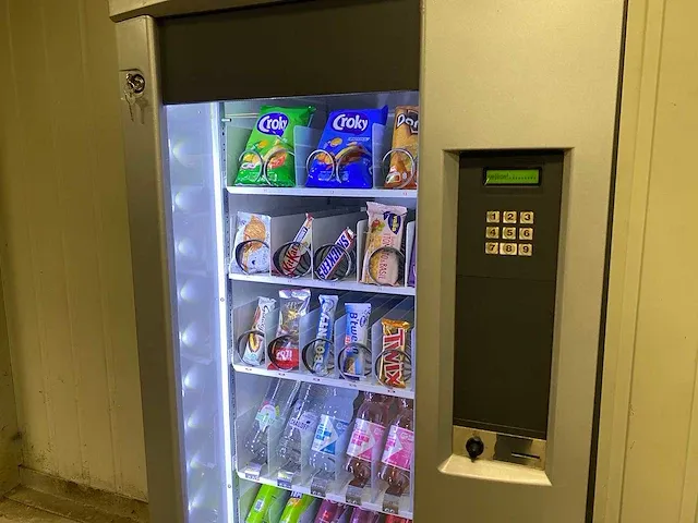 Gpe - drx-30 - combi-automaat - vending machine - afbeelding 8 van  12