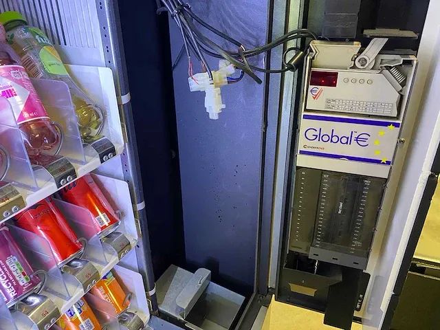 Gpe - drx-30 - combi-automaat - vending machine - afbeelding 11 van  12
