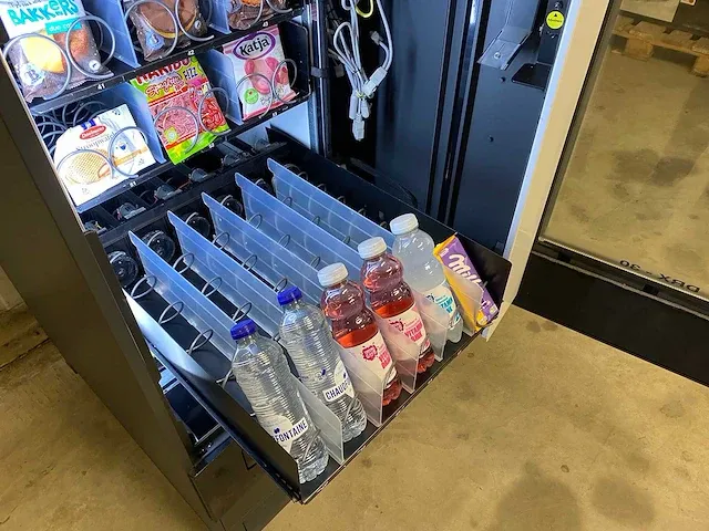 Gpe - drx-30 - combi-automaat - vending machine - afbeelding 10 van  10