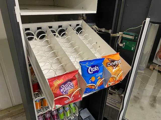 Gpe - drx-30 - combi-automaat - vending machine - afbeelding 11 van  11