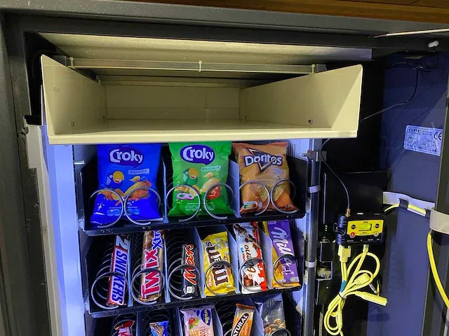 Gpe - drx-30 - combi-automaat - vending machine - afbeelding 2 van  10