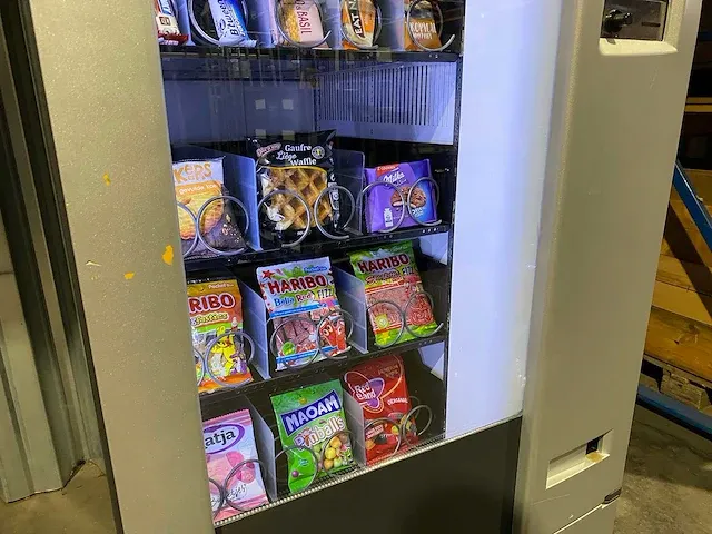 Gpe - drx-30 - combi-automaat - vending machine - afbeelding 6 van  10
