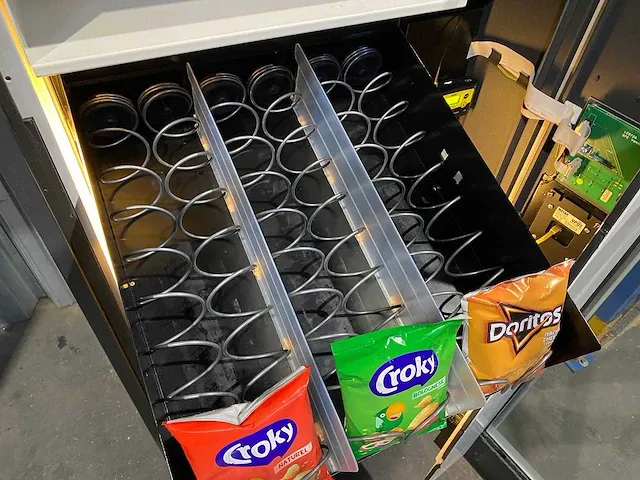 Gpe - drx-30 - combi-automaat - vending machine - afbeelding 3 van  15