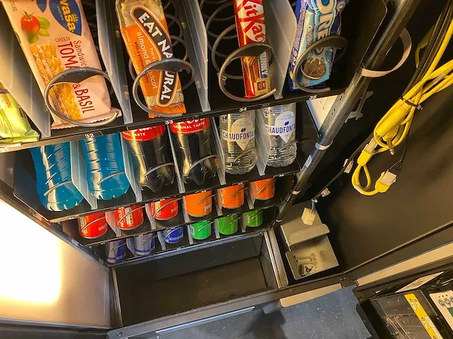 Gpe - drx-30 - combi-automaat - vending machine - afbeelding 15 van  15