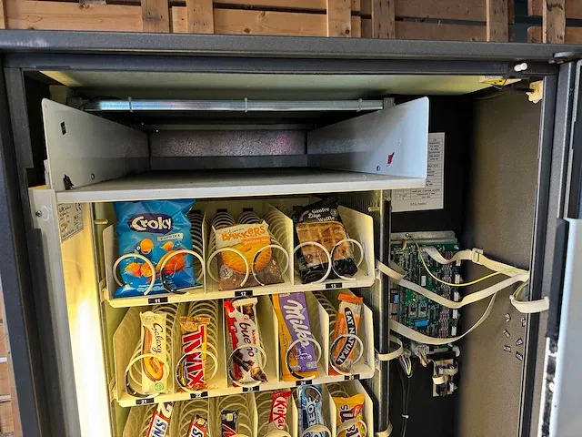 Gpe - drx-30 - combi-automaat - vending machine - afbeelding 2 van  12