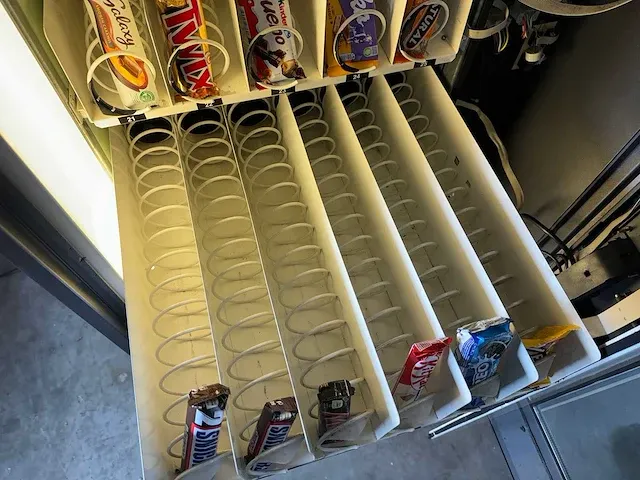 Gpe - drx-30 - combi-automaat - vending machine - afbeelding 10 van  12
