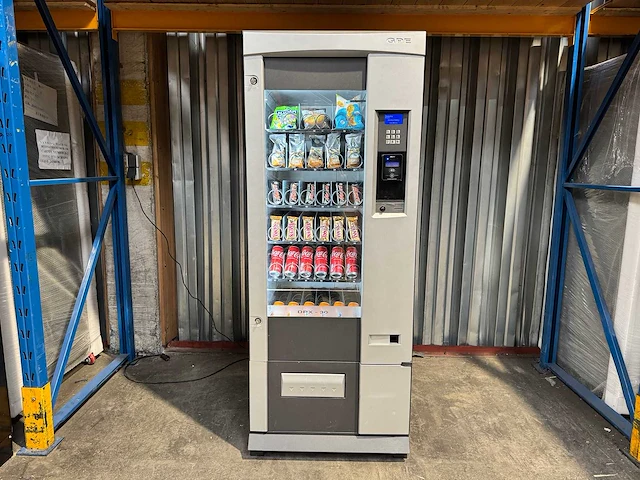Gpe - drx-30 - combiautomaat - vending machine - afbeelding 1 van  9