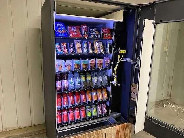 Gpe - drx-50 - combi-automaat - vending machine - afbeelding 10 van  13