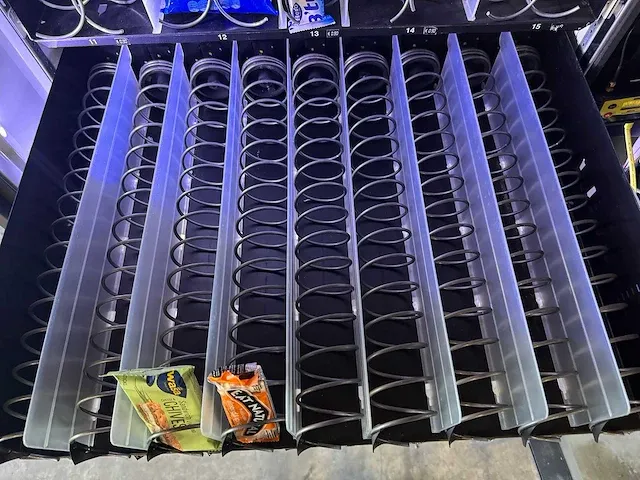 Gpe - drx-50 combo - vending machine - afbeelding 14 van  14