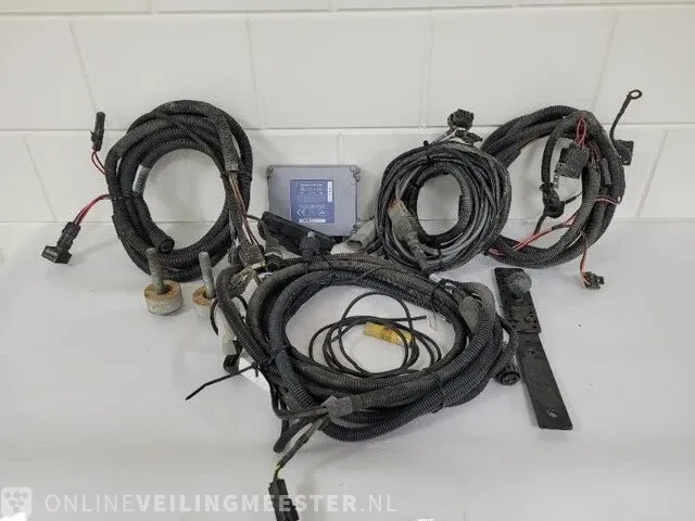 Gps-set autofarm, besturingseenheid - afbeelding 1 van  23