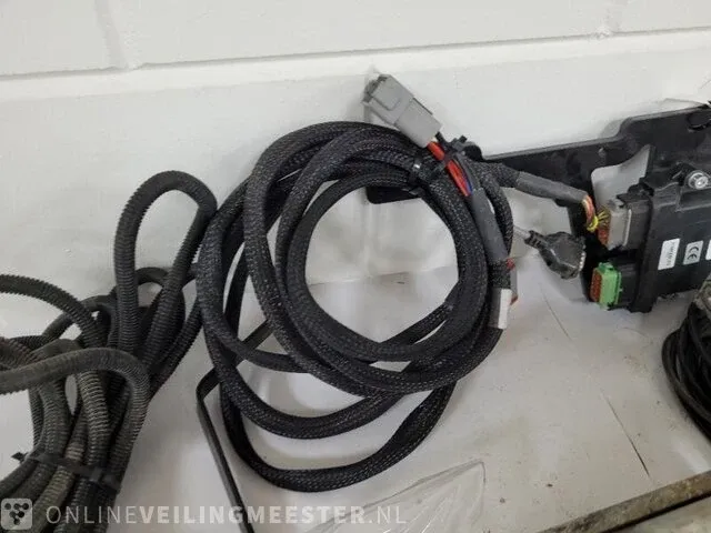 Gps-set raven, iso steering controller, bouwjaar 2017 - afbeelding 6 van  22