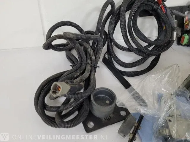 Gps-set raven, iso steering controller, bouwjaar 2017 - afbeelding 8 van  22