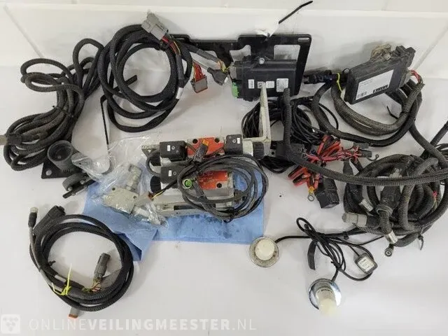 Gps-set raven, iso steering controller, bouwjaar 2017 - afbeelding 14 van  22