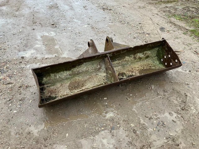 Graafbak 150cm voor graafmachine - afbeelding 1 van  1
