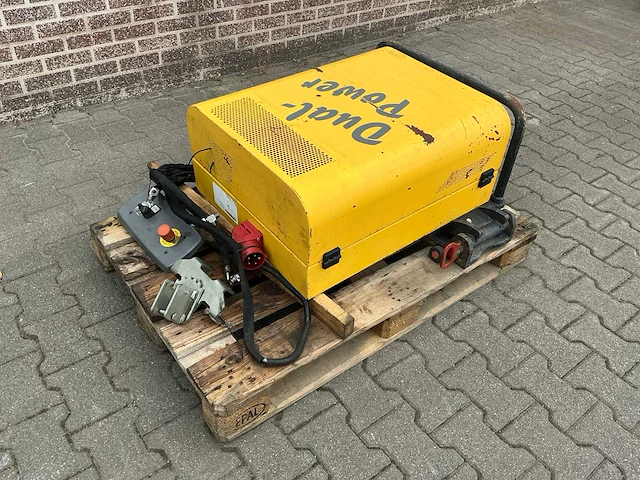 Graafmachine hybride ombouwset (yanmar vio 17) - afbeelding 1 van  8