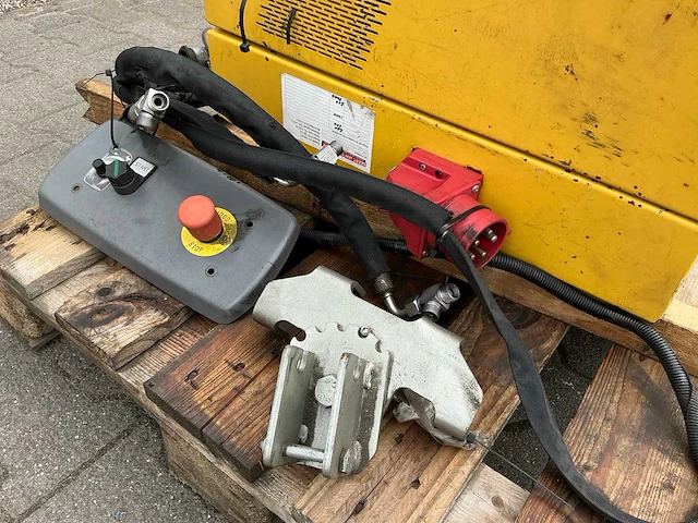 Graafmachine hybride ombouwset (yanmar vio 17) - afbeelding 7 van  8