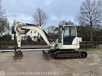 Graafmachine schaeff terex , hr32, wit, bouwjaar 2004 - afbeelding 1 van  21
