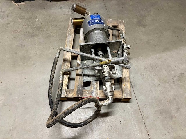 Graco - xtreme 45:1 - spuitpomp duo - afbeelding 1 van  8