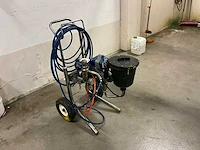 Graco 390 pc airless verfspuit op wagen - afbeelding 2 van  9