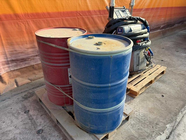 Graco exp2 polyurea polyuretaan machine - afbeelding 13 van  13