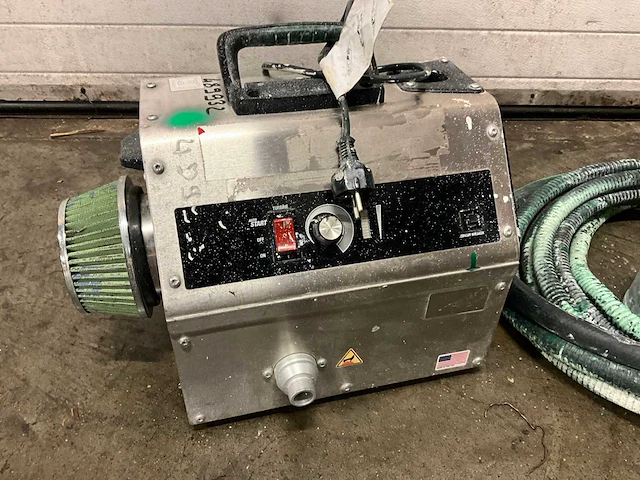 Graco finishpro hvlp 9.5 verfspuitmachine - afbeelding 2 van  6