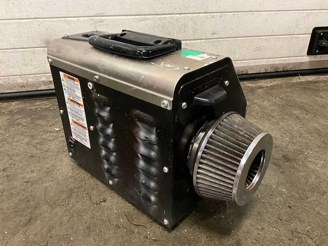 Graco finishpro hvlp 9.5 verfspuitmachine - afbeelding 2 van  5