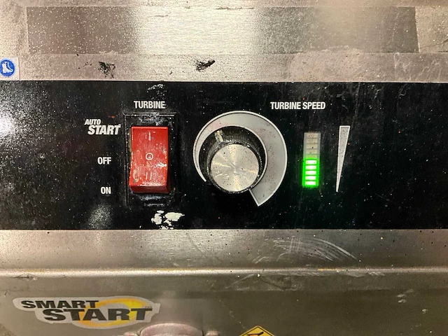 Graco finishpro hvlp 9.5 verfspuitmachine - afbeelding 4 van  5