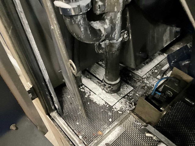 Graf straalcabine - afbeelding 5 van  36