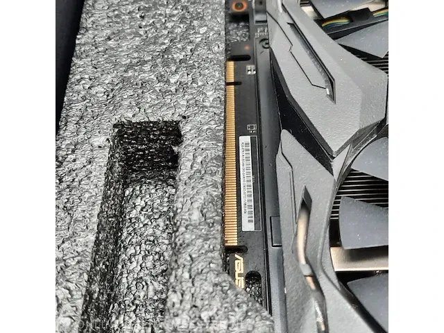 Grafische kaart asus, radeon rx vega 64 oc edition 8gb - afbeelding 8 van  9