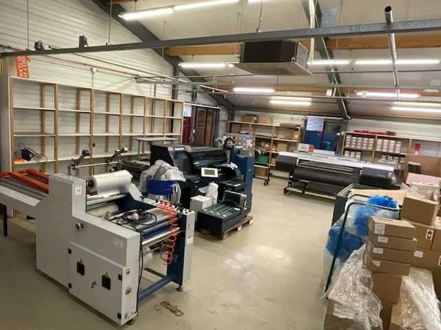 Grafische machines wegens bedrijfsverhuizing