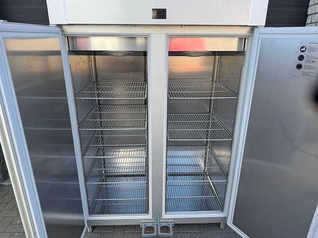 Gram - dubbel deurs - koelkast - afbeelding 2 van  3