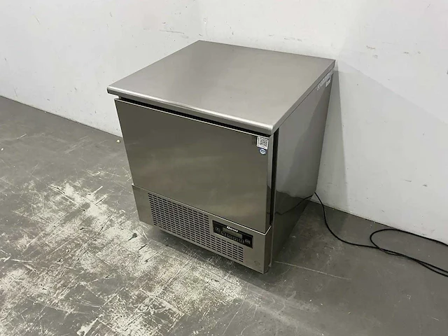Gram - ir51m - blastchiller - afbeelding 1 van  11