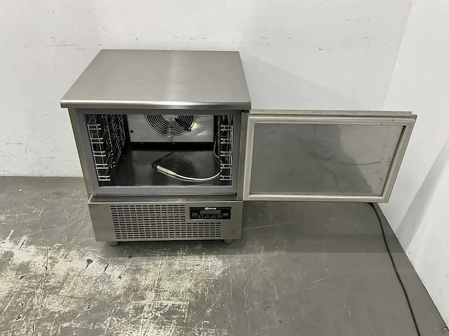 Gram - ir51m - blastchiller - afbeelding 8 van  11