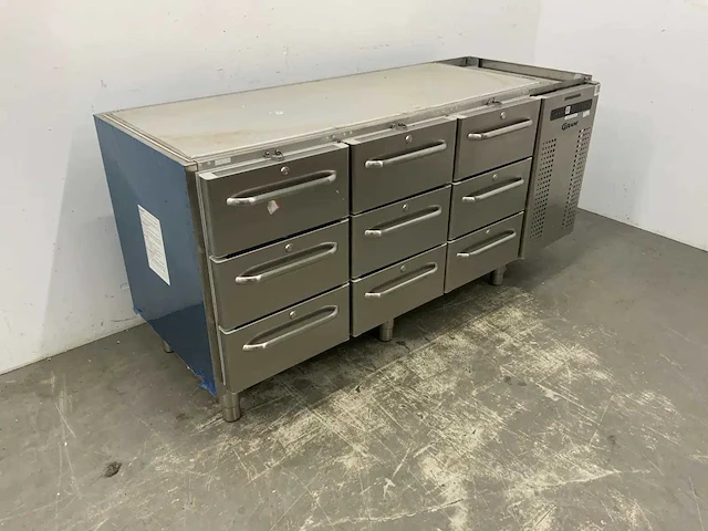 Gram - k 1807 csf r4 b lc - koelwerkbank - afbeelding 3 van  6