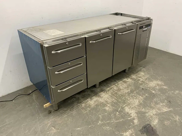 Gram - k 1807 csf r4 b lc - koelwerkbank - afbeelding 3 van  5