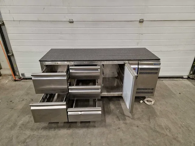 Gram - koelwerkbank - afbeelding 2 van  2