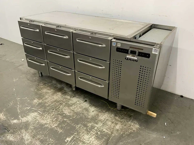 Gram - koelwerkbank - afbeelding 1 van  5