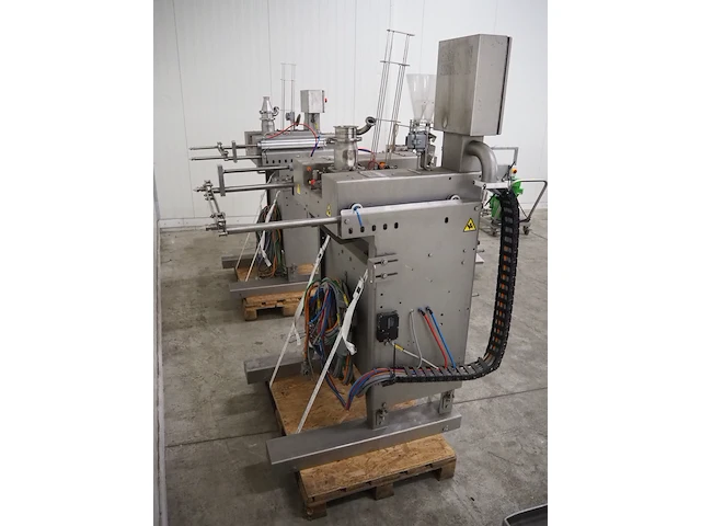 Gram equipment - afbeelding 7 van  12