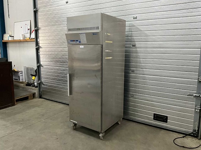 Gram f 600 oprhse vrieskast - afbeelding 1 van  4