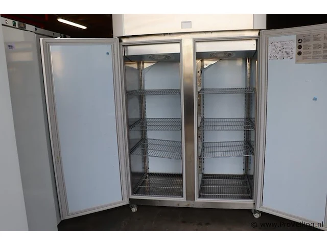 Gram horeca koelkast - 140x84x208cm - afbeelding 11 van  16