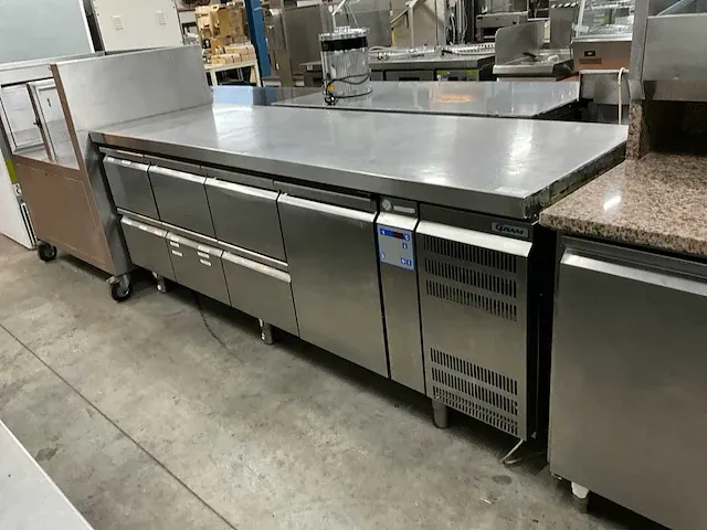 Gram kb 2207 a koelwerkbank - afbeelding 1 van  11