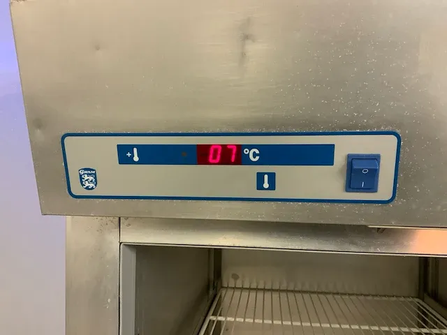 Gram koelkast - afbeelding 9 van  10