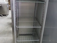 Gram - afbeelding 6 van  8
