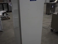 Gram - afbeelding 1 van  6