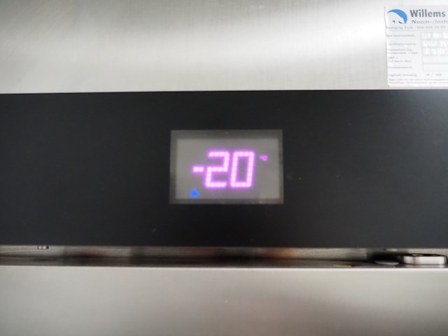 Gram - afbeelding 4 van  6