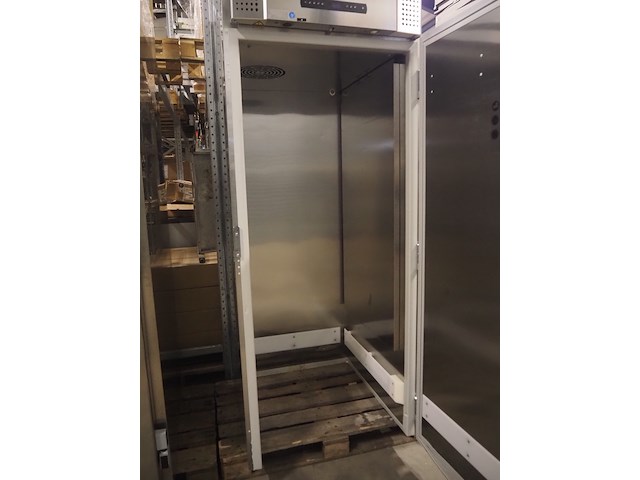 Gram - afbeelding 3 van  6