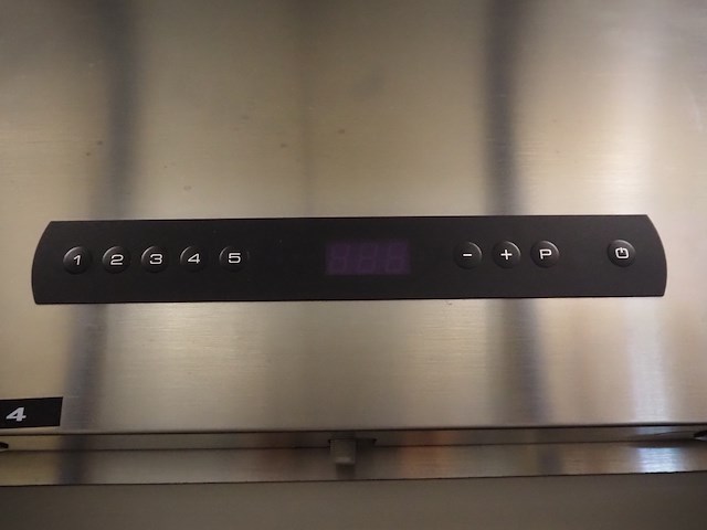 Gram - afbeelding 5 van  6