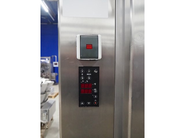 Gram - afbeelding 7 van  8