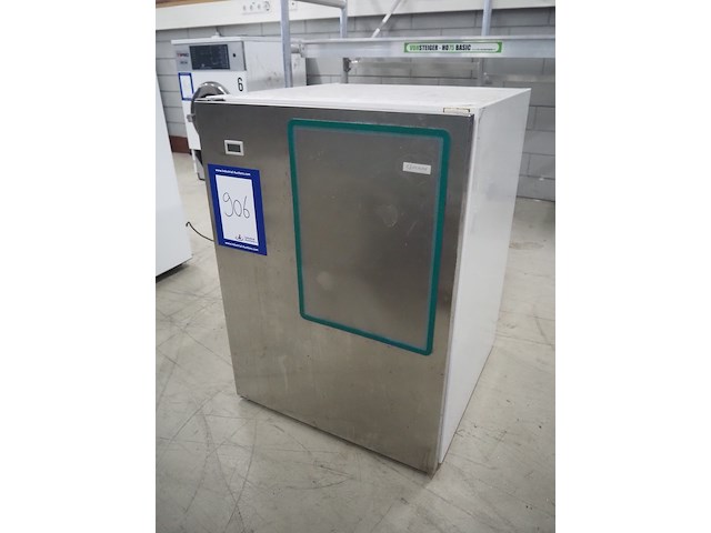 Gram - afbeelding 1 van  6