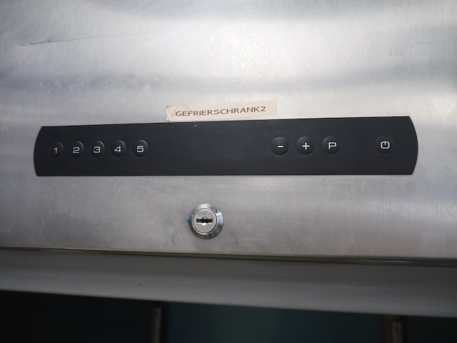 Gram - afbeelding 6 van  9